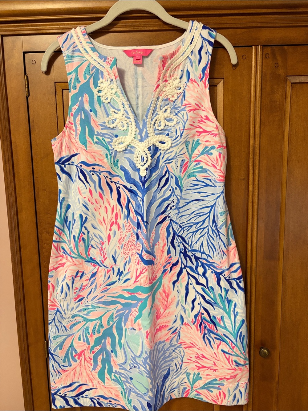 Lilly Pulitzer Sleeveless Shift Dress in Blue, Pink & Teal